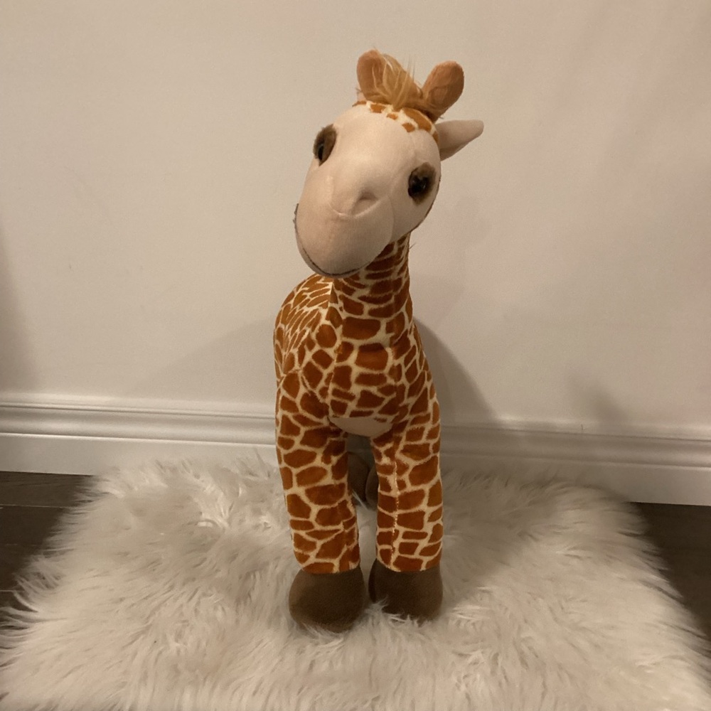Toys r us -Adorable Giraffe Plush Toy - Toys r us